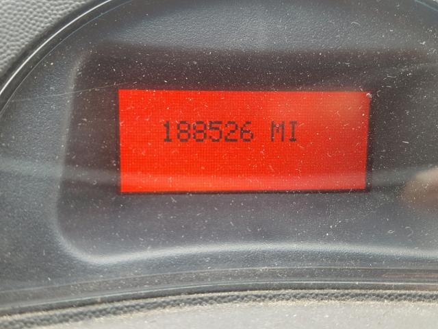 2G2WP522151178890 - 2005 PONTIAC GRAND PRIX SILVER photo 8