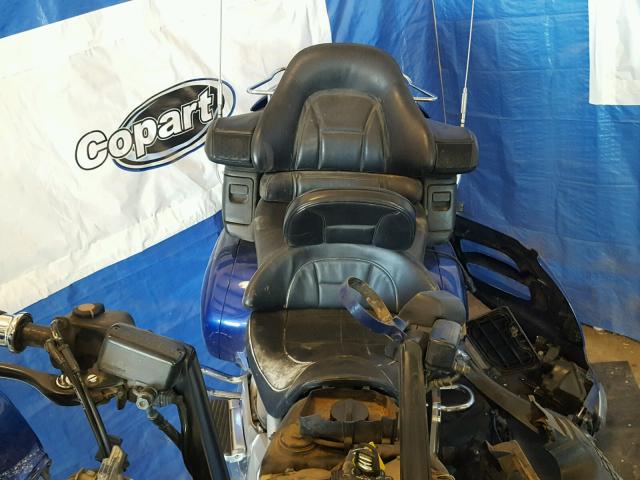 1HFSC47091A003719 - 2001 HONDA GL1800 BLUE photo 6