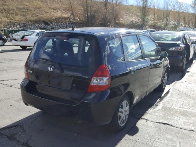 JHMGD37418S062907 - 2008 HONDA FIT BLACK photo 4