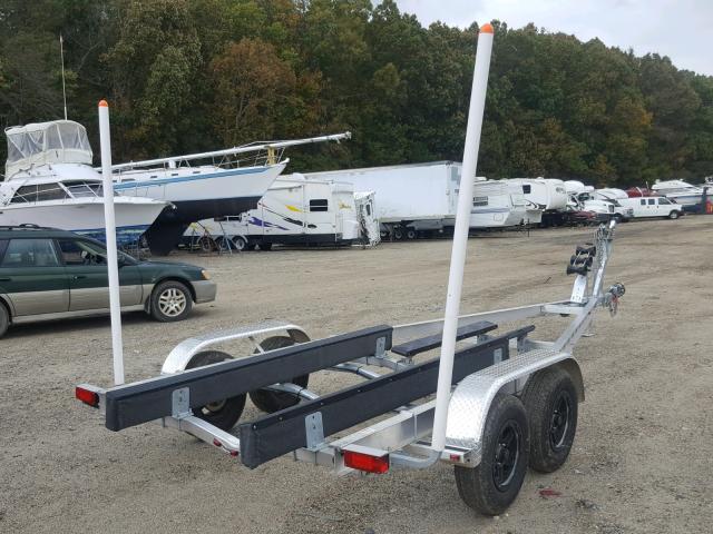 47GAE2627KB000026 - 2018 BOAT TRAILER BLACK photo 4