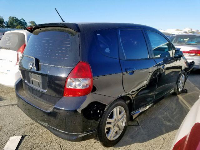 JHMGD38678S066279 - 2008 HONDA FIT SPORT BLACK photo 4