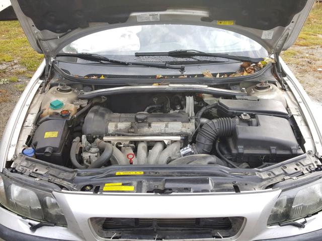 YV1RS61R512027230 - 2001 VOLVO S60 SILVER photo 7