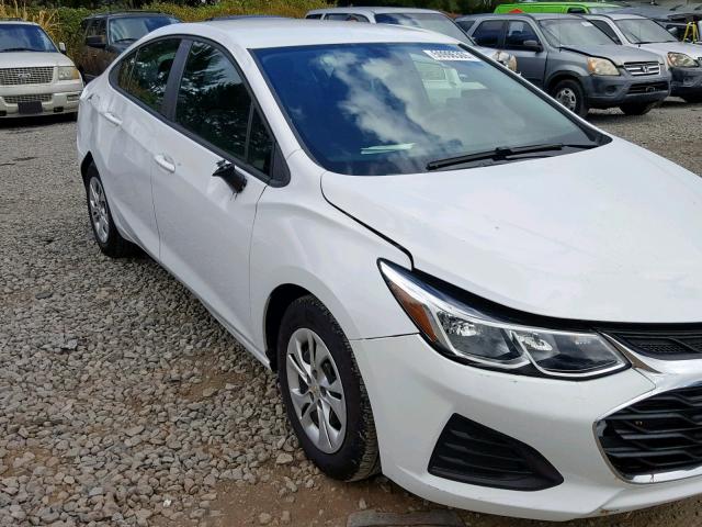 1G1BJ5SM0K7106423 - 2019 CHEVROLET CRUZE WHITE photo 9