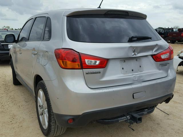 4A4AP3AU5EE006169 - 2014 MITSUBISHI OUTLANDER SILVER photo 3