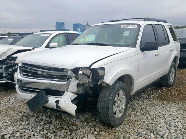 1FMEU73E29UA29883 - 2009 FORD EXPLORER X WHITE photo 2