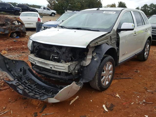 2LMDU68C27BJ29017 - 2007 LINCOLN MKX WHITE photo 2