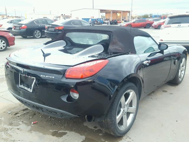 1G2MC35B68Y117782 - 2008 PONTIAC SOLSTICE BLACK photo 4