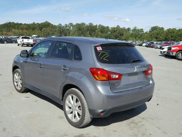 4A4AP3AU6EE012174 - 2014 MITSUBISHI OUTLANDER GRAY photo 3