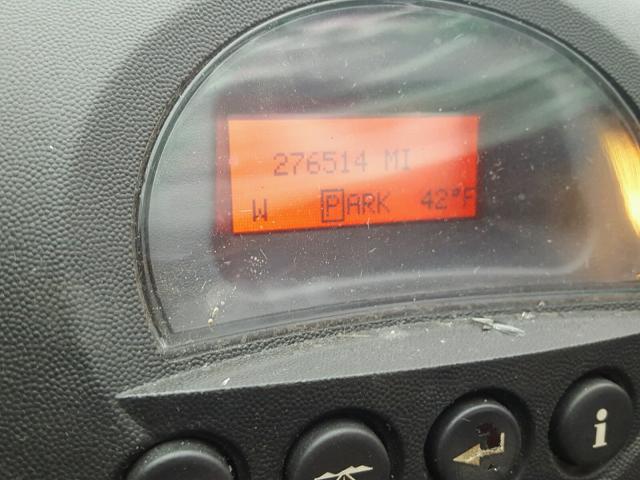 2G2WS522041368757 - 2004 PONTIAC GRAND PRIX შავი ფოტო 8