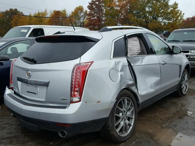 3GYFNDE30GS565965 - 2016 CADILLAC SRX PREMIU SILVER photo 4