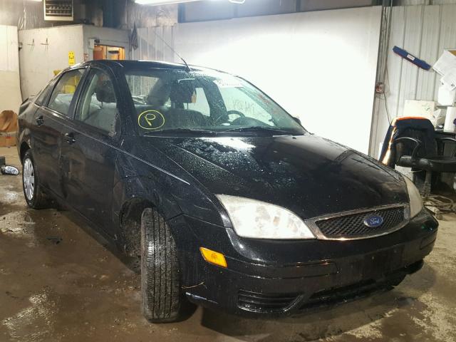 1FAFP34N95W305441 - 2005 FORD FOCUS ZX4 BLACK photo 1