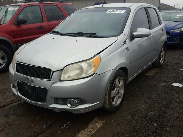 KL1TG66E59B356936 - 2009 CHEVROLET AVEO LT SILVER photo 2