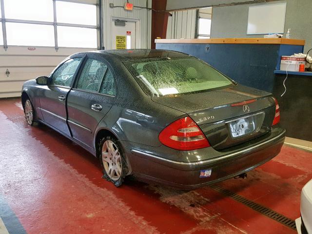 WDBUF65JX3A294329 - 2003 MERCEDES-BENZ E 320 GRAY photo 3