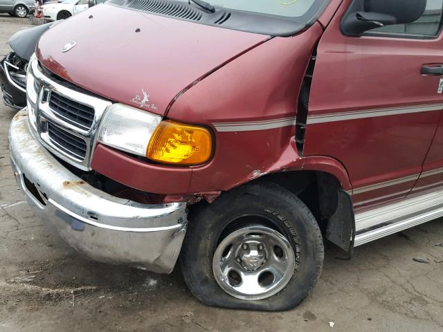 2B6HB11XX2K136110 - 2002 DODGE RAM VAN B1 RED photo 9