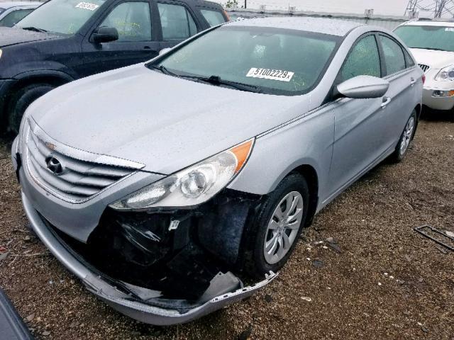 5NPEB4AC9BH238452 - 2011 HYUNDAI SONATA GLS SILVER photo 2