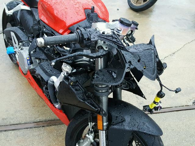 ZDM14B1WXJB007152 - 2018 DUCATI SUPERBIKE RED photo 9