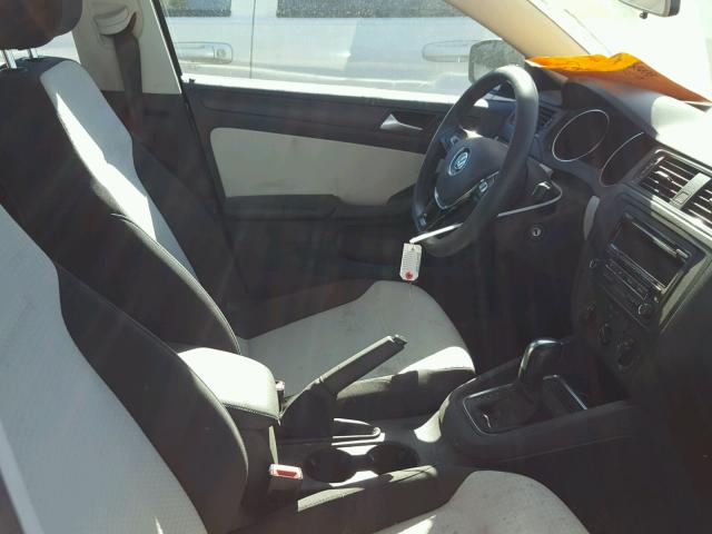 3VW2K7AJ3FM227222 - 2015 VOLKSWAGEN JETTA BASE BROWN photo 5