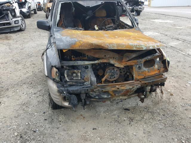 4S6DM58W214410128 - 2001 HONDA PASSPORT E 黑色 照片 9