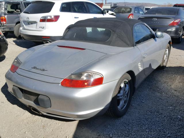 WP0CA29863U621139 - 2003 PORSCHE BOXSTER SILVER photo 4