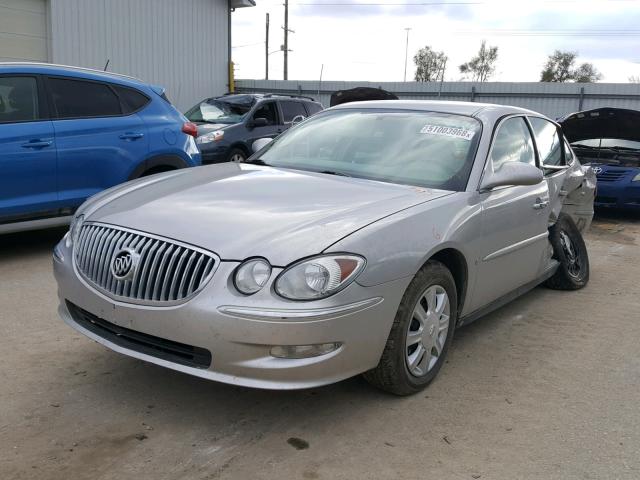 2G4WC582281199634 - 2008 BUICK LACROSSE C SILVER photo 2