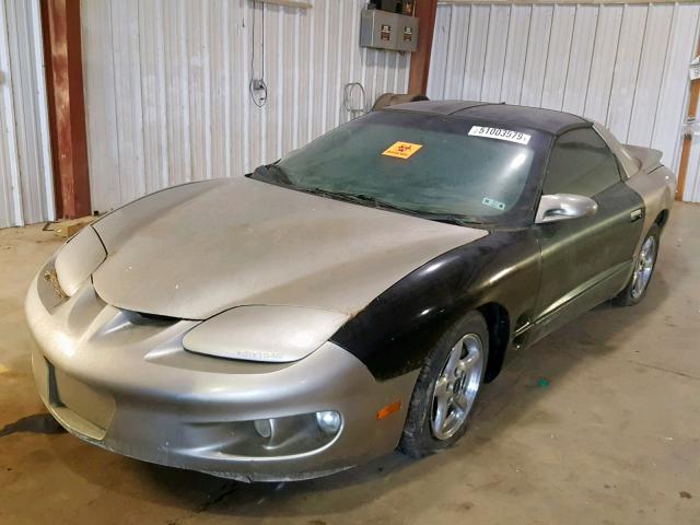 2G2FS22K322170941 - 2002 PONTIAC FIREBIRD SILVER photo 2