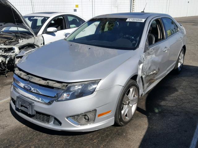 3FAHP0KC9AR377441 - 2010 FORD FUSION SPO SILVER photo 2