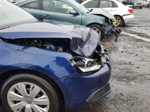 3VW2K7AJ6DM364328 - 2013 VOLKSWAGEN JETTA BASE Կապույտ լուսանկար 9