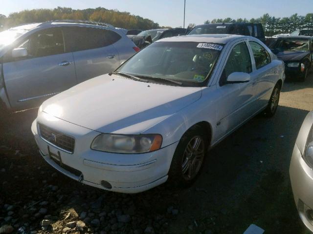 YV1RS592362538265 - 2006 VOLVO S60 2.5T WHITE photo 2