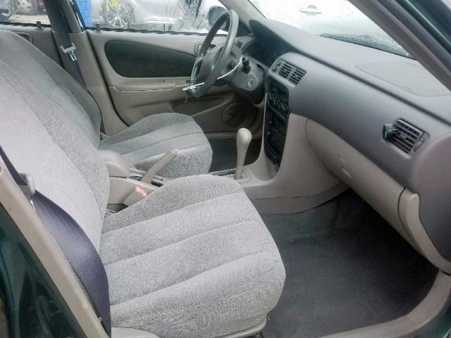 1Y1SK5286YZ428497 - 2000 CHEVROLET GEO PRIZM მწვანე ფოტო 5