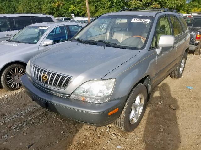 JTJHF10U920250573 - 2002 LEXUS RX 300 GRAY photo 2