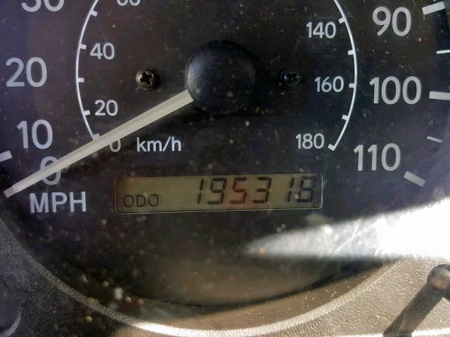 1Y1SK52822Z405368 - 2002 CHEVROLET GEO PRIZM 银色 照片 8