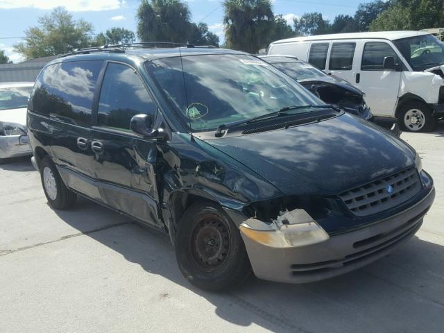 2P4GP25G9XR397120 - 1999 PLYMOUTH VOYAGER GREEN photo 1