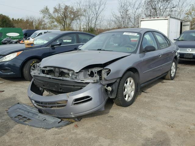 1FAFP56U96A165146 - 2006 FORD TAURUS SEL GRAY photo 2