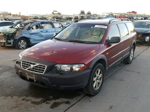 YV1SZ59H441136288 - 2004 VOLVO XC70 RED photo 2