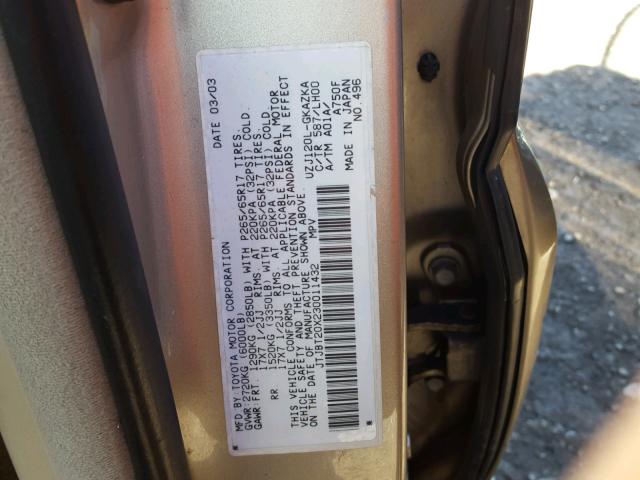 JTJBT20X230011432 - 2003 LEXUS GX 470 GOLD photo 10