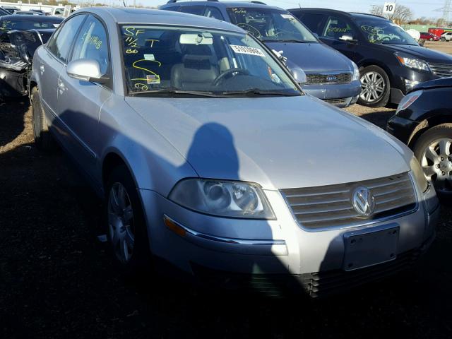 WVWAD63B75P051499 - 2005 VOLKSWAGEN PASSAT GLS SILVER photo 1