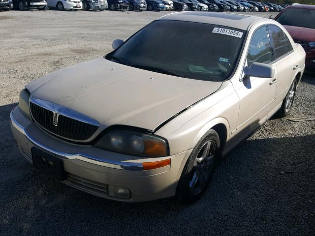 1LNHM87A32Y634780 - 2002 LINCOLN LS WHITE photo 2