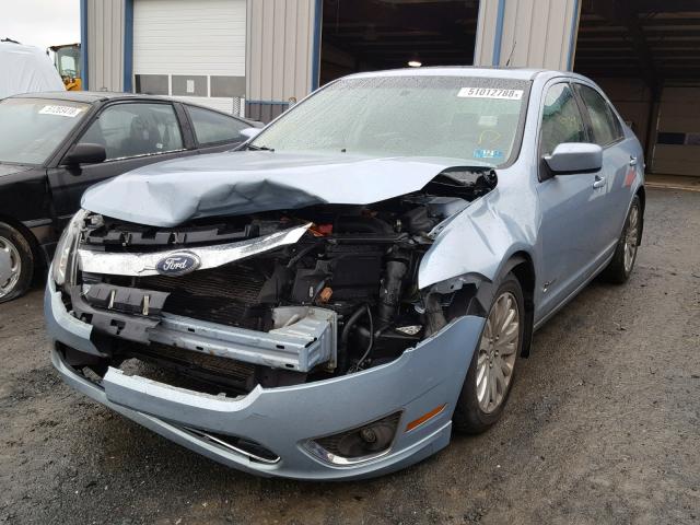 3FADP0L36AR284602 - 2010 FORD FUSION HYB BLUE photo 2