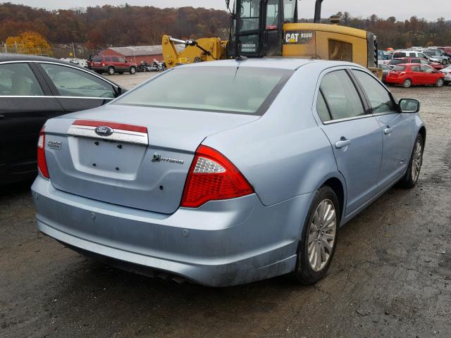 3FADP0L36AR284602 - 2010 FORD FUSION HYB BLUE photo 4