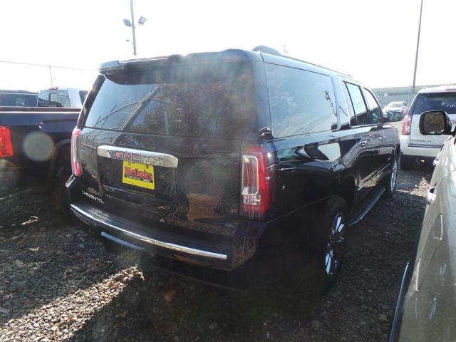 1GKS2HKJ5JR196140 - 2018 GMC YUKON XL D BLACK photo 4