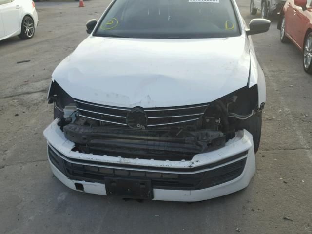 3VWLA7AJ6FM333137 - 2015 VOLKSWAGEN JETTA TDI WHITE photo 9