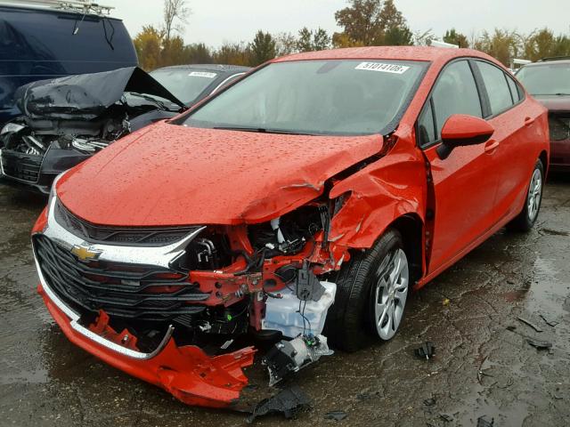 1G1BJ5SM6K7102988 - 2019 CHEVROLET CRUZE RED photo 2