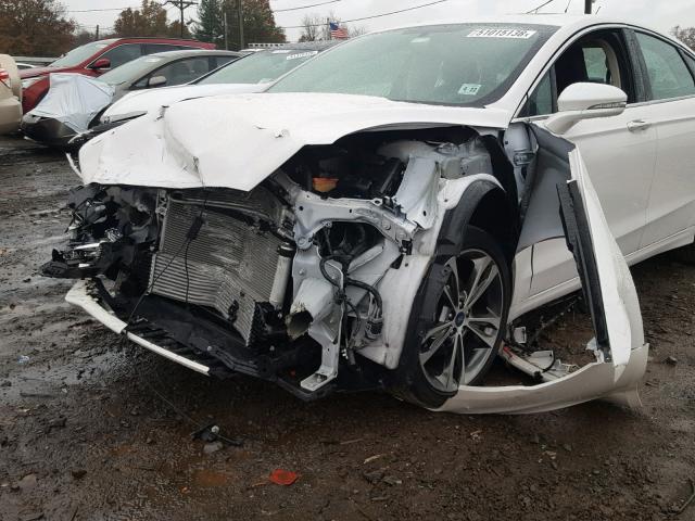 3FA6P0K99HR303801 - 2017 FORD FUSION TIT WHITE photo 9