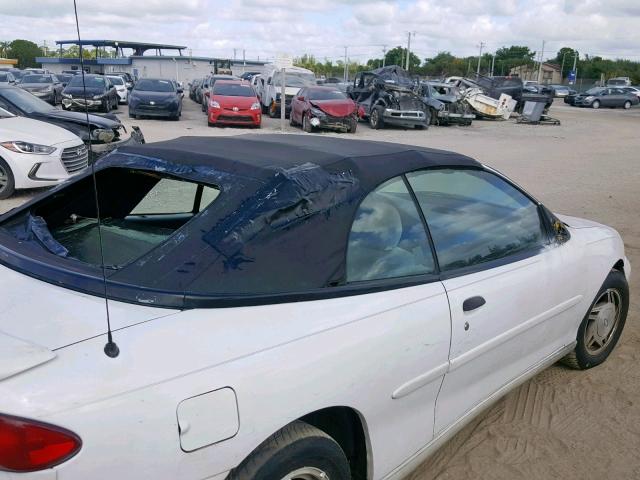 4G1JF3248TB104644 - 1996 CHEVROLET CAVALIER L WHITE photo 9