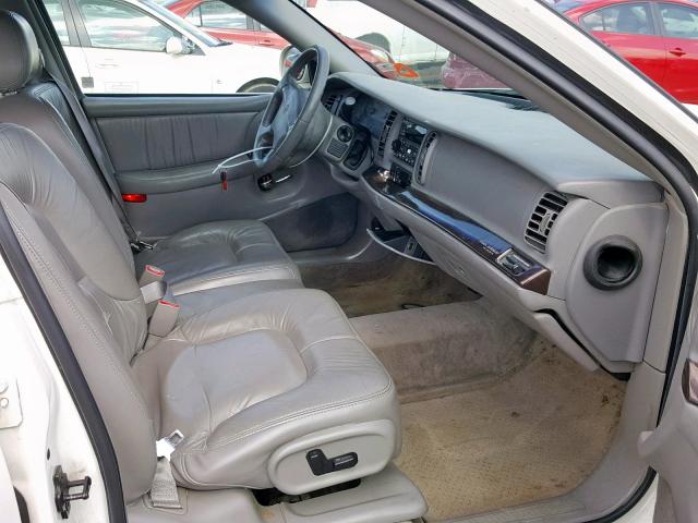 1G4CW54KX44105403 - 2004 BUICK PARK AVENU WHITE photo 5