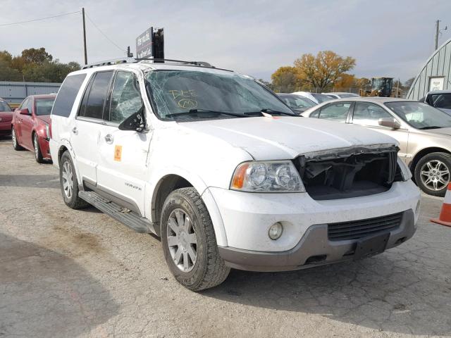 5LMFU28R34LJ16156 - 2004 LINCOLN NAVIGATOR 白色 照片 1