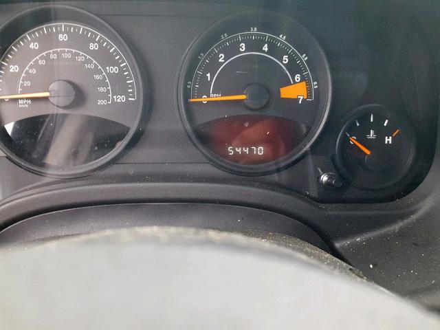 1C4NJCBA7HD123647 - 2017 JEEP COMPASS SP 银色 照片 8