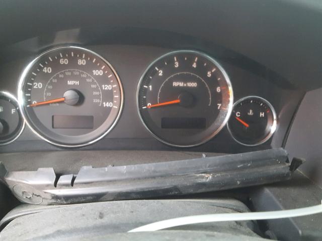 1J8HH48K98C115062 - 2008 JEEP COMMANDER SILVER photo 8