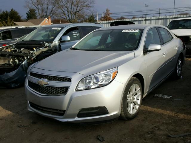 1G11C5SA5DF336849 - 2013 CHEVROLET MALIBU 1LT SILVER photo 2