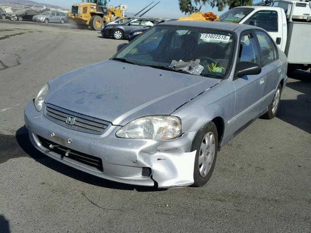 2HGEJ6612YH558043 - 2000 HONDA CIVIC BASE SILVER photo 2